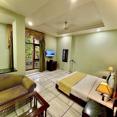 Hotel Florence Inn, Karol Bagh, New Delhi, 2 Min From Metro Екстер'єр фото
