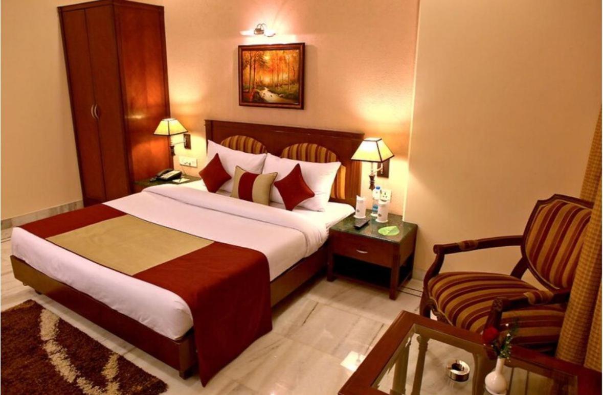 Hotel Florence Inn, Karol Bagh, New Delhi, 2 Min From Metro Екстер'єр фото