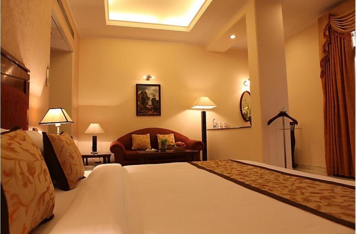 Hotel Florence Inn, Karol Bagh, New Delhi, 2 Min From Metro Екстер'єр фото
